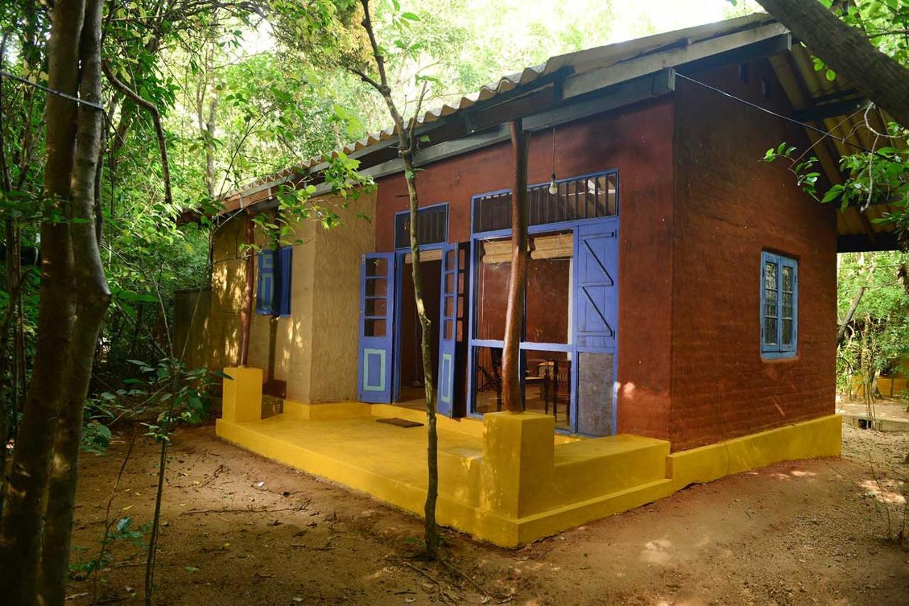 Back Of Beyond - Pidurangala Villa Szigirija Kültér fotó